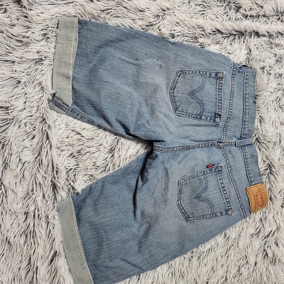 Vintage Levi's 515 Denim Shorts - Picture 3 of 6